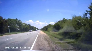 Автобус на обгоне / Bus overtaking