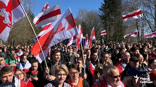 Belarus opposition rally attracts thousands despite crackdown