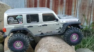 scx6 1st run on 2.9 super swampers with 3BRC Antifoams