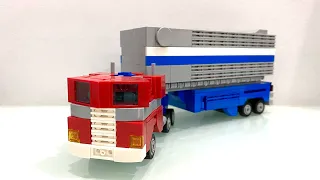 Lego Transformers - G1 Optimus Prime V2 (Legacy)