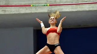 Nathalie Kofler pole vault