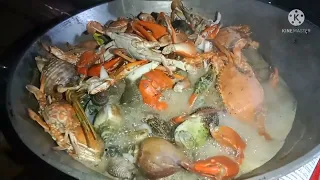 How to cook delicious mixed seafood very alive and fresh crab, fish, ill, octopus, shells