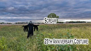 Scream - 25th Anniversary Ghost Face Costume Unboxing