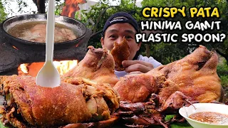 CRISPY PATA PLASTIC SPOON ANG PANGHIWA? | CRISPY ULO NG BABOY | ALAGANG AKAY