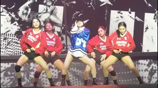 [FANCAM] 6-25-23 Twice (트와이스) World Tour Ready To Be - Houston Day 2 - Momo Solo Stage - Move