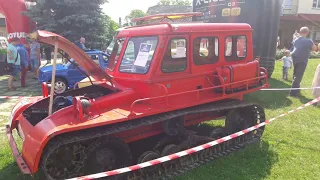 Snow Trac ST4 from 1972 with 7 passenger cabin variant