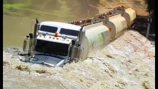 DANGEROUS FAILS LOGGING TRUCK CARS DRIVERS SKILLS CROSSING RIVER❗FASTEST LARGE TANKER TRUCKS IN WORK