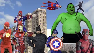 Superheroes VS Giant Hulk