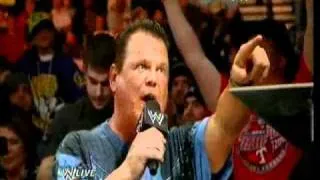 Jerry Lawler thinks Michael Cole is handsome