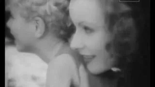 Garbo kisses