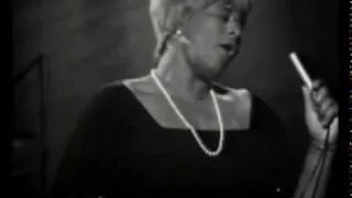 Ella Fitzgerald - Misty  (Ella Fitzgerald Swings with the Tommy Flanagan Trio-London 1965)