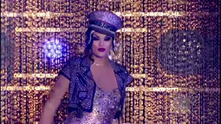 Manila Luzon getting Ginger into chicken tikka masala and garlic naan