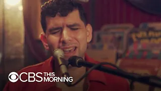 Saturday Sessions: Aaron Frazer performs "Bad News"