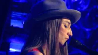 Sara Bareilles performs "Yellow Brick Road" 9/15/2013
