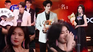 Bai Lu's cute reaction when she saw Zhang Linghe receiving the award caught the attention of fans.