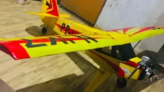 POÇÕES BAHIA:    AEROMODELO COM MOTOR DE ROÇADEIRA 43cc. 2,20TAMANHO!  Meu primeiro vôo com avião!!