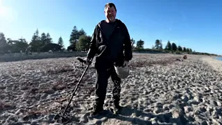 Beach Metal Detecting, a FIRST for our channel, you all asked!!