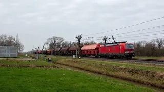 DBC 193 376 komt met goederentrein door Haaften