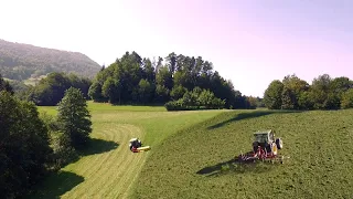 John Deere 5085M | Mowing and Tedding Grass for Silage | 5th cut on a Small Dairy Farm