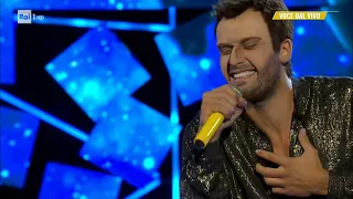 Pierpaolo Pretelli canta "La nuova stella di Broadway" - Tale e Quale Show 22/10/2021