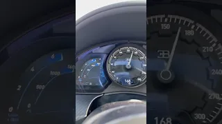 Crazy acceleration of the 1578 HP Bugatti Chiron super sport #short #cars #supercar #luxurycar