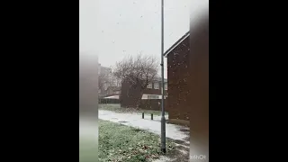 Relaxing snow falling in uk || snowy weather in United Kingdom