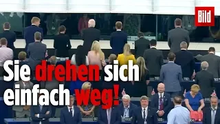 Bei der Hymne: Brexit-Briten sorgen für Skandal im EU-Parlament