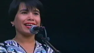 Yulduz Usmanova - Live Mundial Festival Tilburg 1995