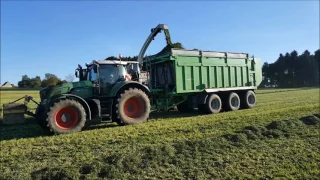 1 Schnitt 2017 Grashäckseln mit Claas Jaguar 950 und 3 x Fendt Vario 936 und John Deere 6175 R