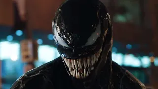 Tom Hardy Surprises Fans After the Venom Panel - Comic Con 2018