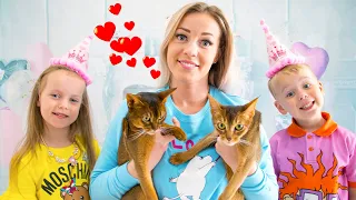 Happy Birthday Cake and Gifts to Kittens | Gaby and Alex