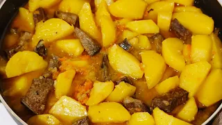 тушёная картошка с печенью свиной/очень вкусное блюдо получается / вы удевитесь как это вкусно !