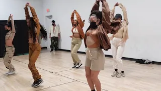 Tinashe - "Pasadena" Dance Rehearsals (Behind the Scenes)