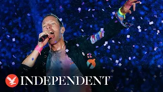 Coldplay's Chris Martin brings 10 year old fan on stage for birthday song