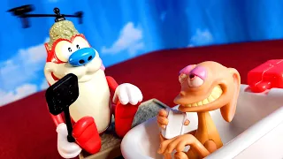 Ren and Stimpy Deluxe 1993 action figures Retro Review