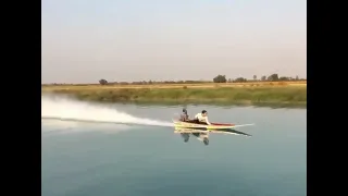 DRAG BOAT RACING TOP SPEED 200 HP/KM