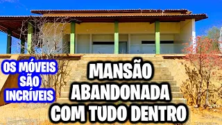 Mansão Abandonada; encontrei coisas antigas e contemporâneas (100 inscritos)