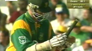 Last Ball Finish(Hero Klusener) 6th ODI, New Zealand tour of South Africa at Cape Town, Nov 4 2000