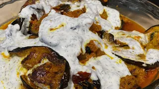 Eggplant with yogurt sauce (دہی والے بینگن)