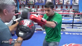 Omar Figueroa working out on the mitts & heavy bag with Joel Diaz ahead of Robert Guerrero fight