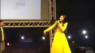 Iqra kanwal singing viral video