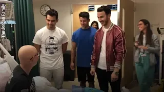 Teen misses Jonas Brothers concert for chemotherapy, gets surprise visit