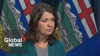 Alberta Premier Danielle Smith discusses viral handshake with Trudeau, health-care summit | FULL