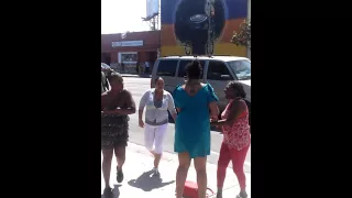 Crackheads fighting on crenshaw