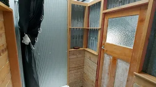 Going Off Grid EP6 - Shed Bathroom getting it finished