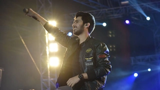 Armaan Malik Performance live on 'Kabhi Jo Baadal Barse'at VIT University Riviera 2017