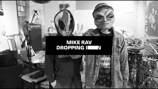 Dropping In - Mike Rav