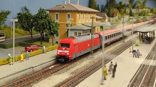 H0 Modellbahn Fahrvideo November 2023 #h0 #modellbahn #märklin #piko