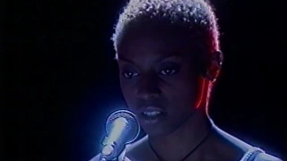 Morcheeba - The Sea (Live VH-1 1998)