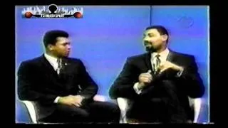 Wilt Chamberlain challenges Muhammad Ali to  fight - Fathers of the Sport